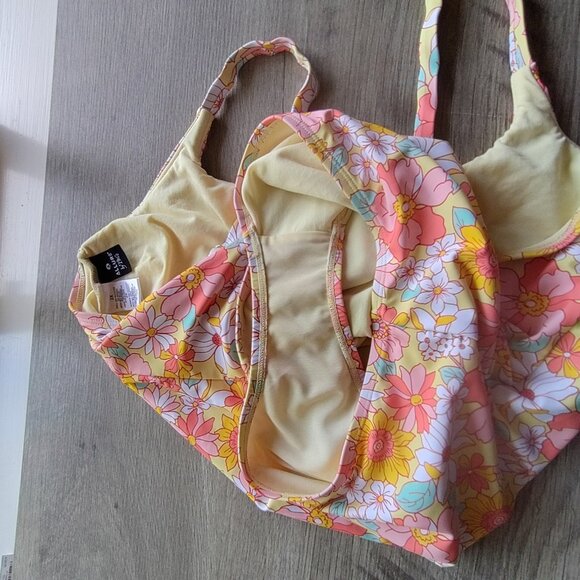 Allure By Img Swimsuit Womens Size 2X Yellow Pink Floral Print One Piece - Picture 4 of 5